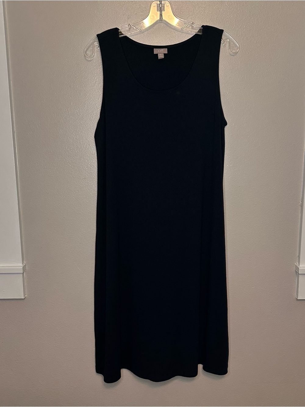 J. Jill Black Sleeveless Shift Dress